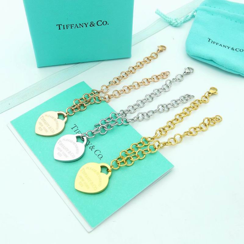 Tiffany bracelet 04lyx84